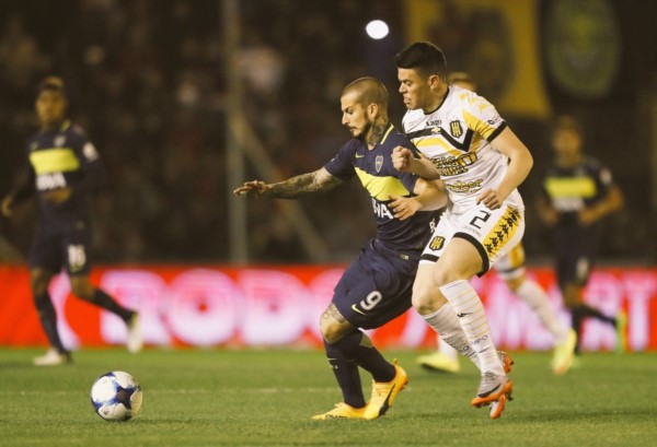 Olimpo igualó 2-2 frente a Boca y dejó a Temperley en zona de descenso.