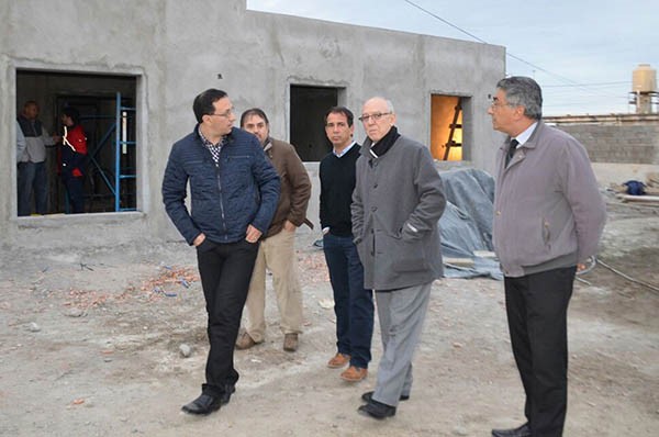 Supervisión. Los funcionarios anunciaron más vehículos para una Oficina que trabaja con eficacia. 
