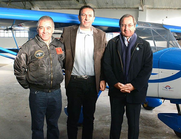 El intendente busca alternativas para reactivar la economía.
