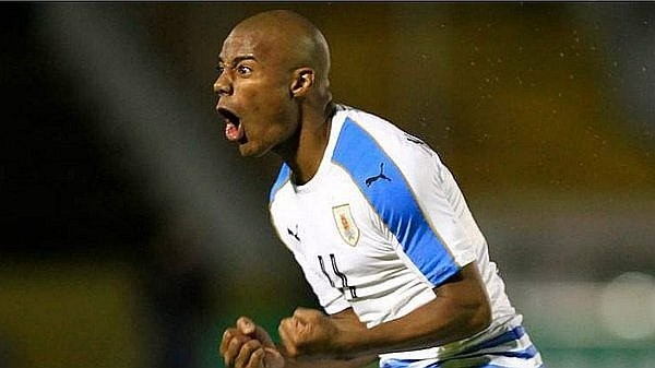 Gallardo lo quiere y el juvenil también pretende jugar en River.