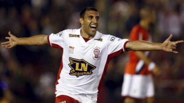 "Wanchope" Abila jugará en Huracán, a préstamo, hasta diciembre.