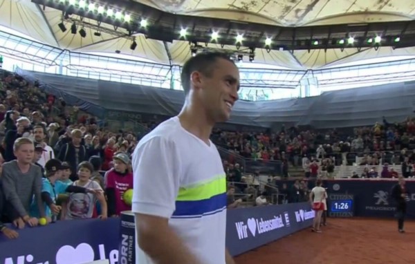 Kicker eliminó al ídolo local Tommy Haas en primera ronda. El próximo rival del argentino será Benoit Paire. 
