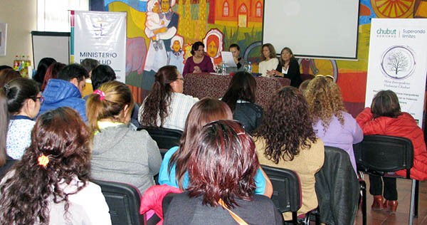 La actividad fue organizada conjuntamente entre los Ministerios de Salud y de Gobierno del Chubut.