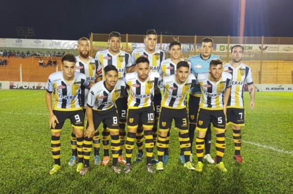 Con gol de Martín Michel, Santamarina (segunda victoria consecutiva) derrotó 1-0 a Crucero del Norte como visitante.