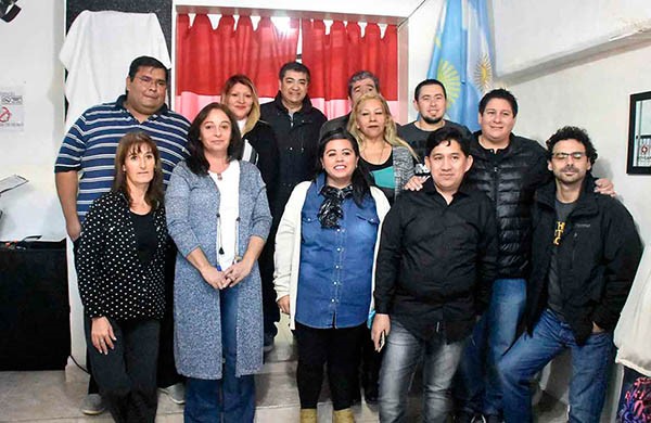 Hay equipo. Los integrantes de la seccional portuaria del SOyEAP, festejaron su año de gestión.