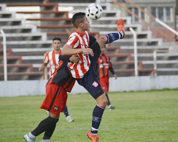 Independiente y Racing Club definen el primer puesto de la Zona 1.
