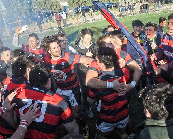 La fiesta del Lobo. En una emotiva final, Puerto Madryn RC derrotó a Bigornia y se consagró campeón del Oficial de la URVCH después de diez años.