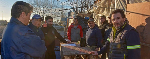 No. Los despedidos de la embotelladora de Trelew dicen que la oferta de Quilmes es una burla porque ni siquiera cubre el monto total de indemnizaciones que calculan les debe tocar.