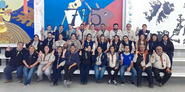 Scout solidarios. Separarán y empacarán en los cuarteles de bomberos.