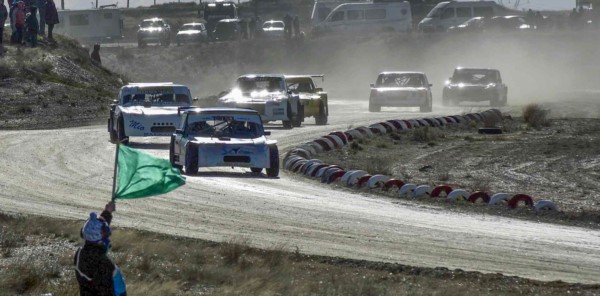 Las tres categorías del Safari Pista Zonal tendrán hoy entrenamientos y clasificaciones en el circuito de Rawson. Mañana serán las series y finales.