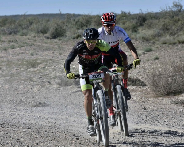 La sexta edición de la tradicional prueba de Mountain Bike, Vuelta Ballenas, reunió a 850 competidores.