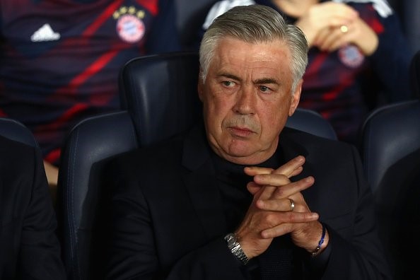 Con la destitución de Ancelotti el Bayern Munich piensa en Rafa Benítez.