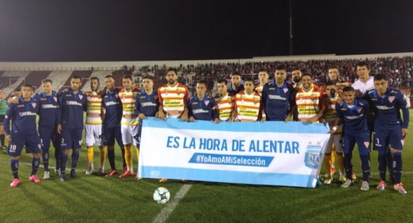 Los Andes y Boca Unidos también se juntaron para demostrar su total apoyo para la Selección de Sampaoli. 