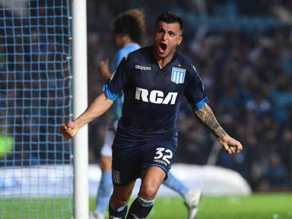 Bajo un diluvio, el equipo de Cocca con una victoria contundente ante Temperley.