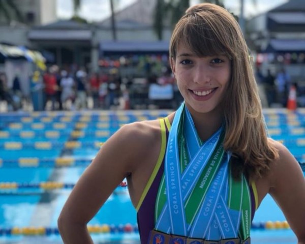 Destacada labor cumplió la rawsense en Miami con nuevo récord argentino y 5 medallas de oro.