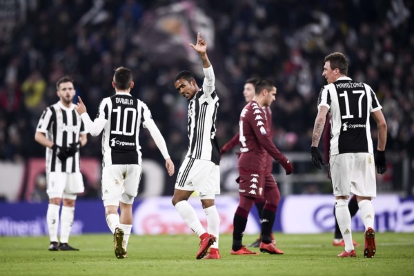 Juventus a las semifinales de la Copa Italia. Eliminaron a Torino en una nueva edición del Derby della Mole.