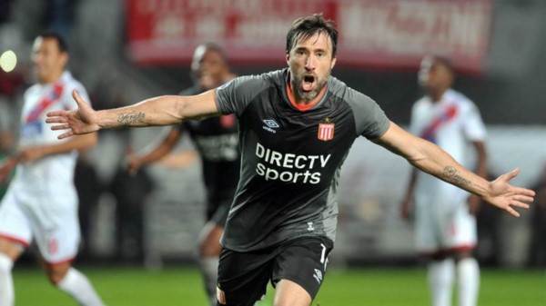 Mariano Pavone no será tenido en cuenta en Estudiantes.