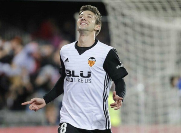 Debut soñado para Vietto, autor de tres goles para el Valencia ante Las Palmas.