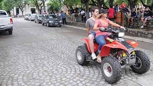 Cuatriciclos. Una manera cómoda de movilizarse en el ejido urbano.