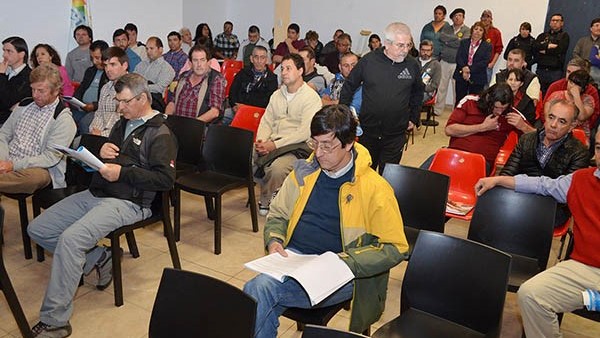 Asamblea. Los delegados cordilleranos aprobaron la Memoria y validaron los reemplazos de consejeros.