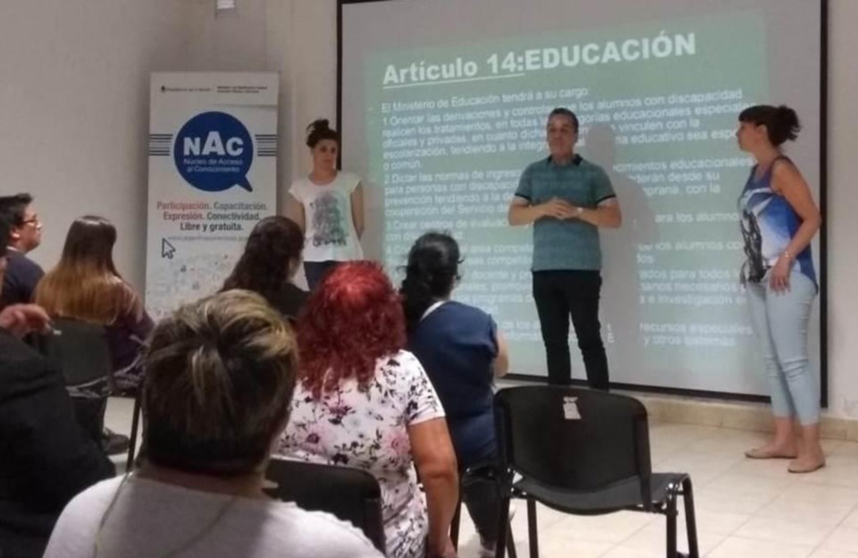 Hubo más de 30 concurrentes y se abordaron diversas temáticas.