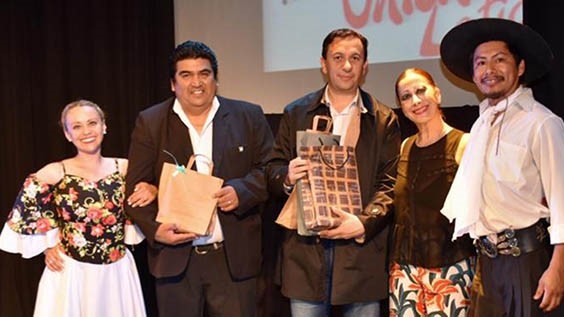 La gala de  Corazoñando “Uniendo Latidos” fue acompañada por el  intedente  Adrián Maderna.