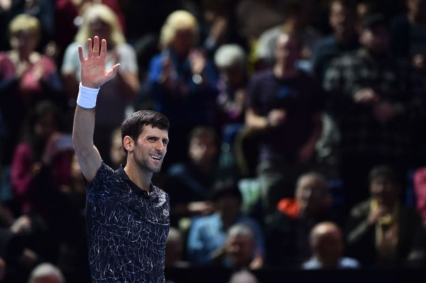La solidez de "Nole" Djokovic destrozó a Zverev.