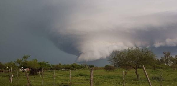 A medida que el calentamiento aumenta, las tormentas serán cada vez más húmedas y ventosas, según un nuevo estudio.