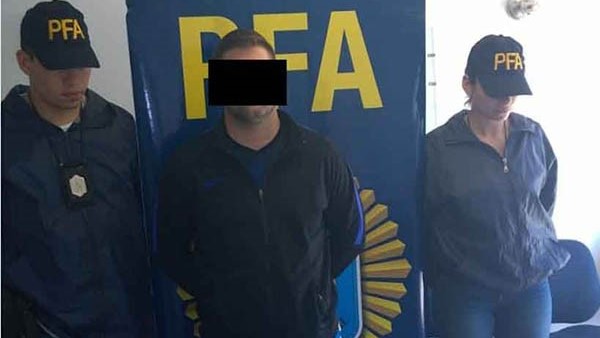 Además de las detenciones, se secuestraron elementos para la causa.