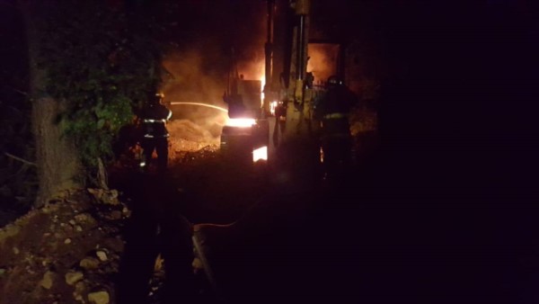 Las maquinas sufrieron graves deterioros (foto Bomberos El Hoyo)