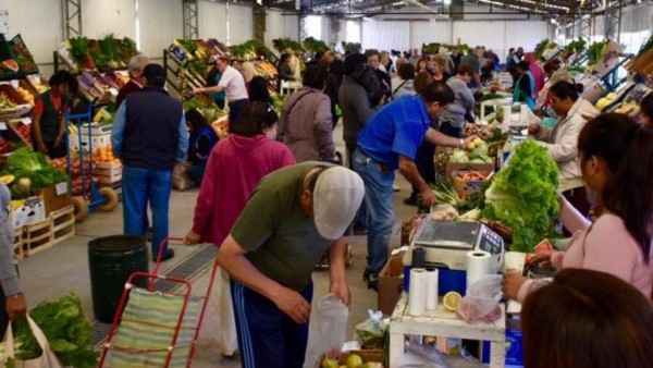 Cambio de circulación. La feria tiene recorrido renovado.