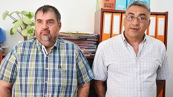 LLamado de atención. EChegaray (izquierda) y Prato explicaron qué se hizo ante el descuento sin permiso.