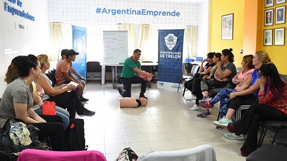 El curso fue dictado por personal municipal del área de Defensa Civil.