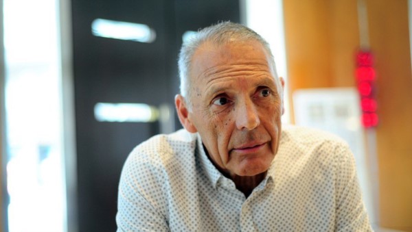 Dr. Carlos Castro, oncólogo de Russo: "Miguel es un ejemplo de cómo dar lucha a una enfermedad como ésta, va a ganarle la batalla".