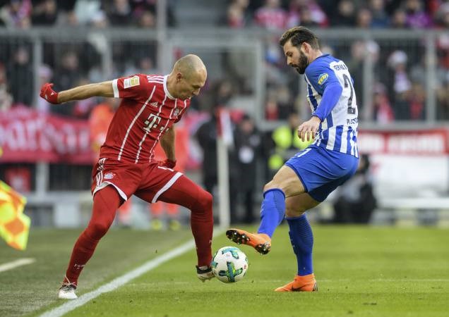 Hertha Berlin frena la racha ganadora de Bayern Munich.