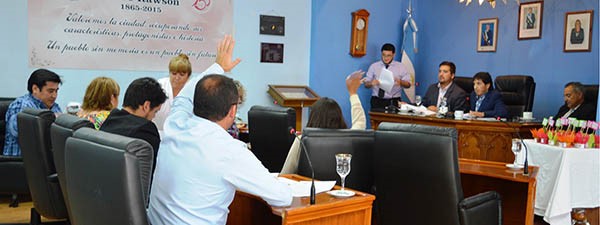 Sesión. El justicialismo advirtió sobre los potenciales riesgos de la planta de arenas silíceas en Dolavon.