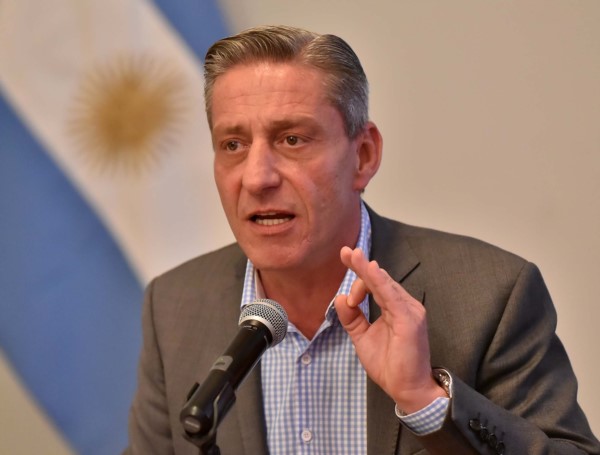 Arcioni reiteró su pedido de “solidaridad, coherencia, razonabilidad, porque estamos pasando por una situación delicada.