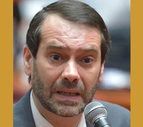 Panizzi brindará el informe.