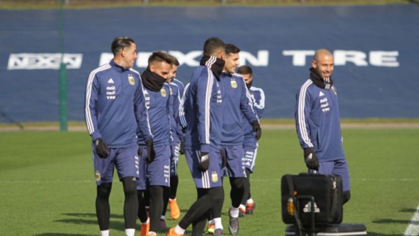 La selección Argentina se sigue preparando en Manchester para el amistoso contra Italia.