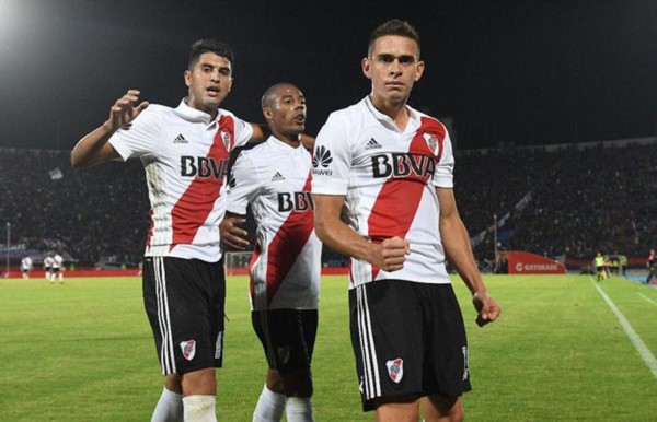  El 'Millonario' mostró calidad al vencer 3 a 0 a la Universidad de Chile de la mano de sus suplentes.