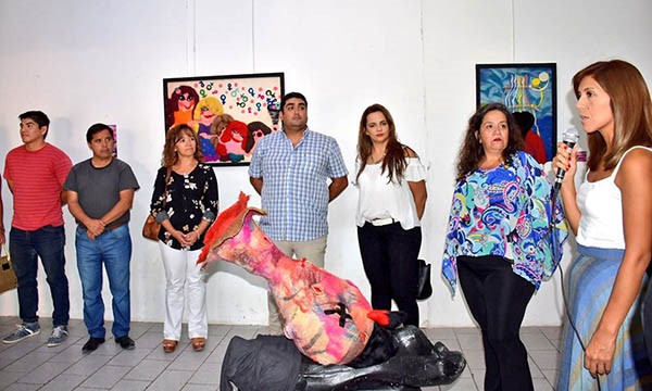 Una original muestra fue inaugurada en el Centro Cultural de Trelew.