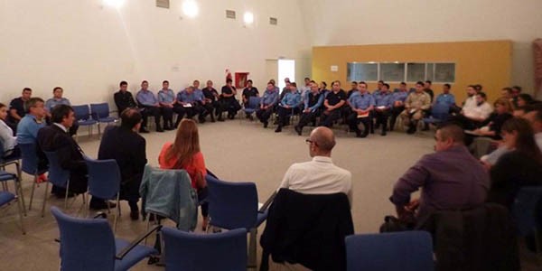 Trascendieron algunos de los lineamientos que se ponen en marcha en la provincia. Buscan más contacto.