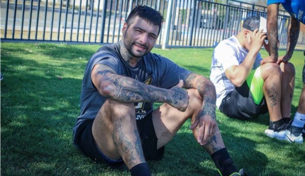 Lucas Matthysse ya se encuentra con su equipo en Indio, California.