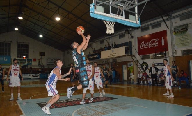 La "Maquinita" no pudo traerse una victoria de Pergamino y ahora deberá definir un boleto a semis de Conferencia en el Riquelme. (Foto: Prensa Argentino).