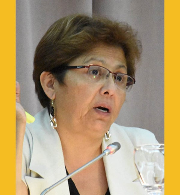 Navarro quiere frenar todo. 