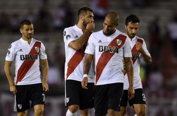 River no pudo con un duro Independiente Santa Fe.