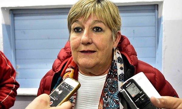 La senadora Nancy González y una iniciativa po la salud pública.