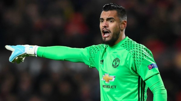 Mourinho le dio la titularidad a Romero para que sea el arquero del Manchester United en la última fecha de la Premier League y el argentino respondió de la mejor manera.