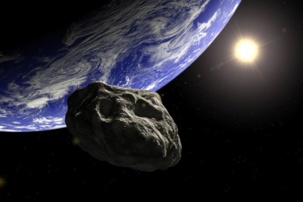 El asteroide "2010 WC9" mide entre 50 y 120 metros de diámetro, vuela a 12,8 km por segundo y pasará "bajo" la Tierra.