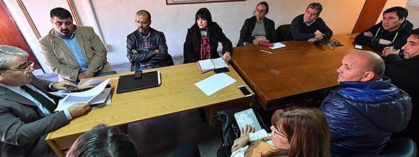 El ministro de Gobierno presidió una nueva reunión con otro sector de los sindicatos estatales.